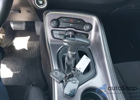 2016 Dodge Challenger Sxt from USA, damaged, VIN 2C3CDZAGXGH330059